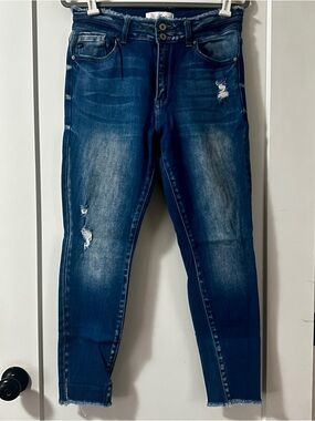 Kancan Women’s Ankle Jeans Distressed